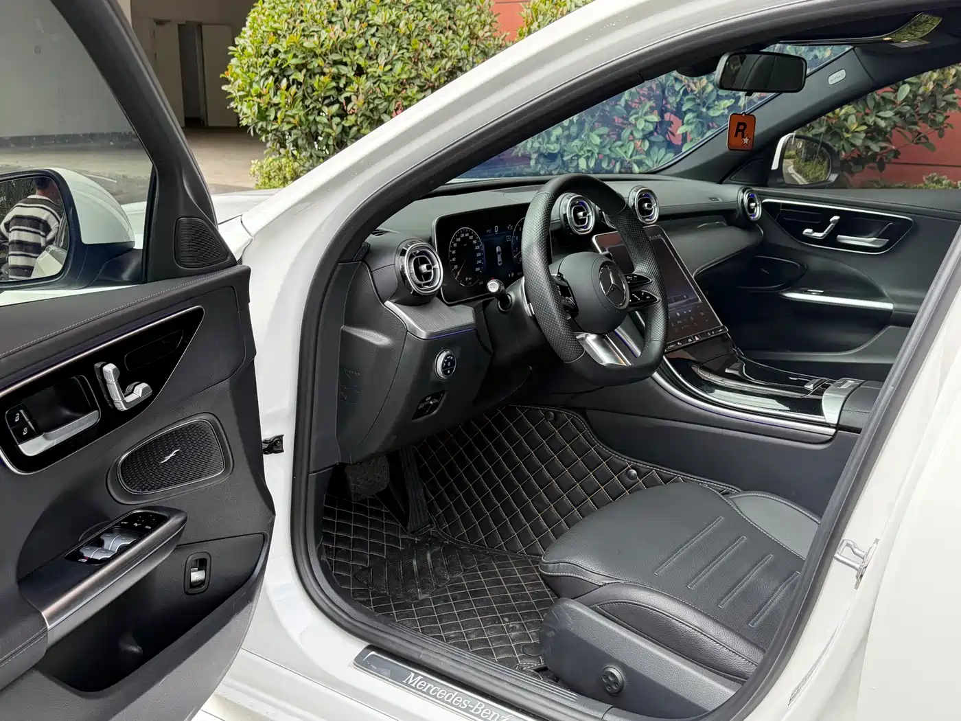 Mercedes-Benz C-Class 2025 C 260 L Sport Edition фото 4