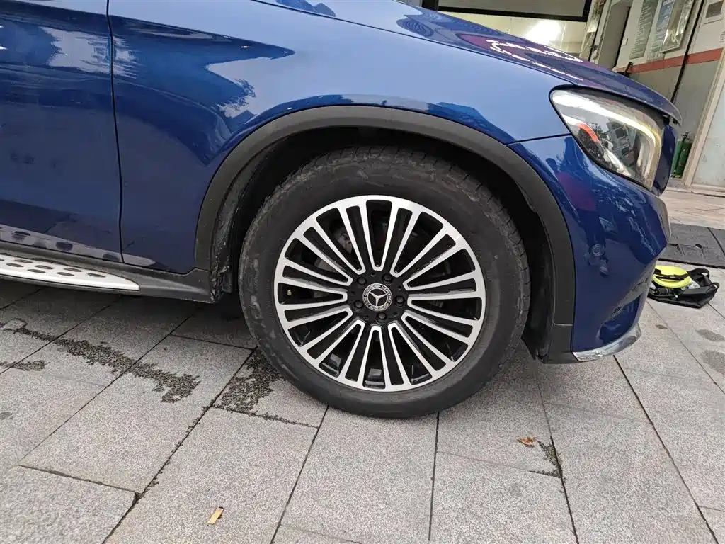 Mercedes-Benz GLC 2019 Model GLC 200 L 4MATIC фото 26