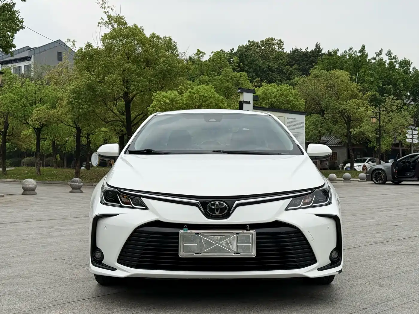 Toyota Corolla 2021 1.2T S-CVT Pioneer Edition фото 2