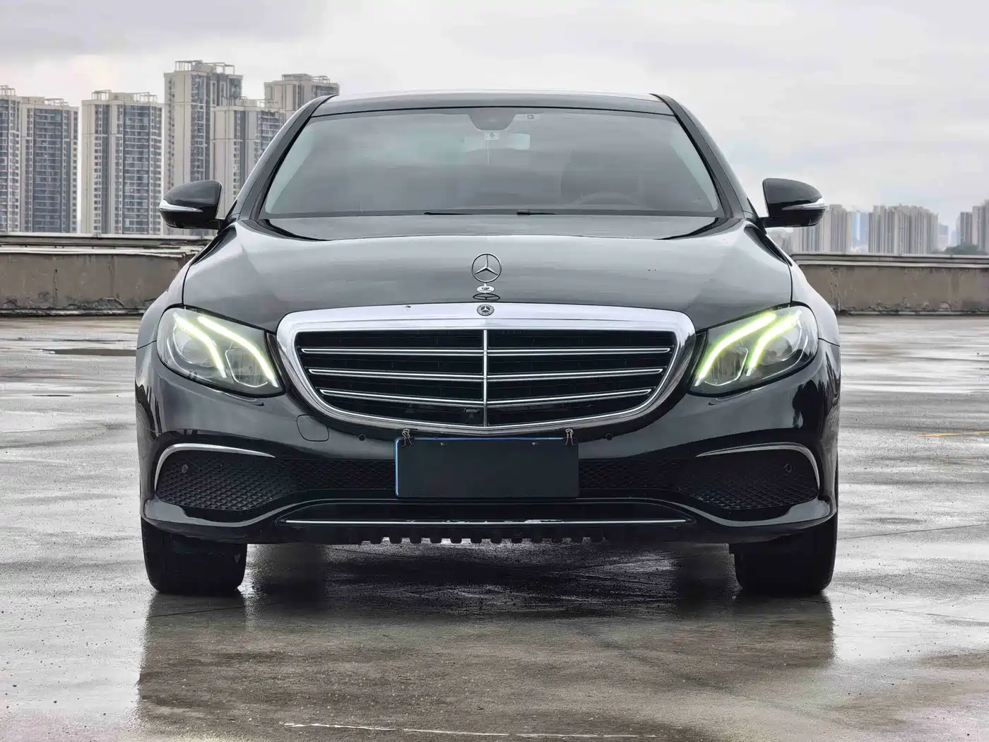 Mercedes-Benz E-Class 2020 E 300 L Luxury Model фото 2