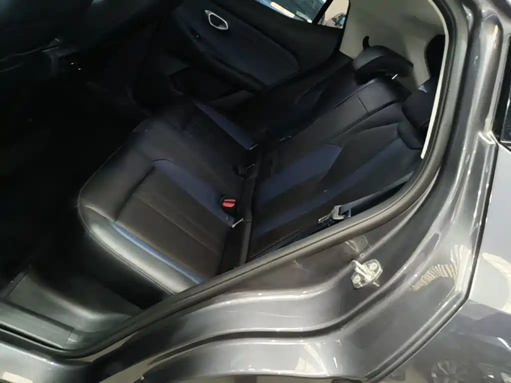 GAC Trumpchi Trumpchi GS3 2025 2023 Shadow Speed 270T Power Enjoyment Edition