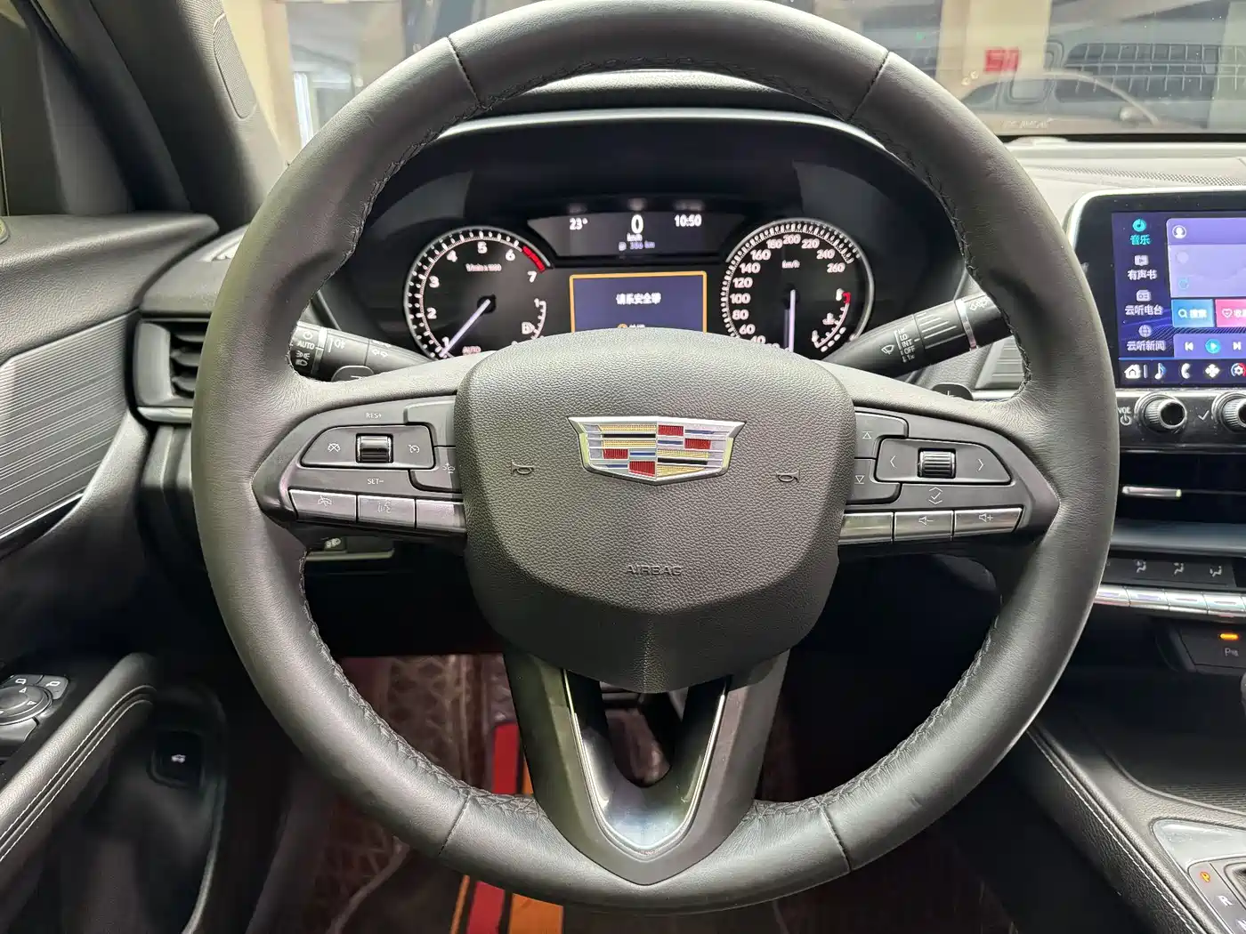 Cadillac CT4 2022 2021 28T Fashion Edition