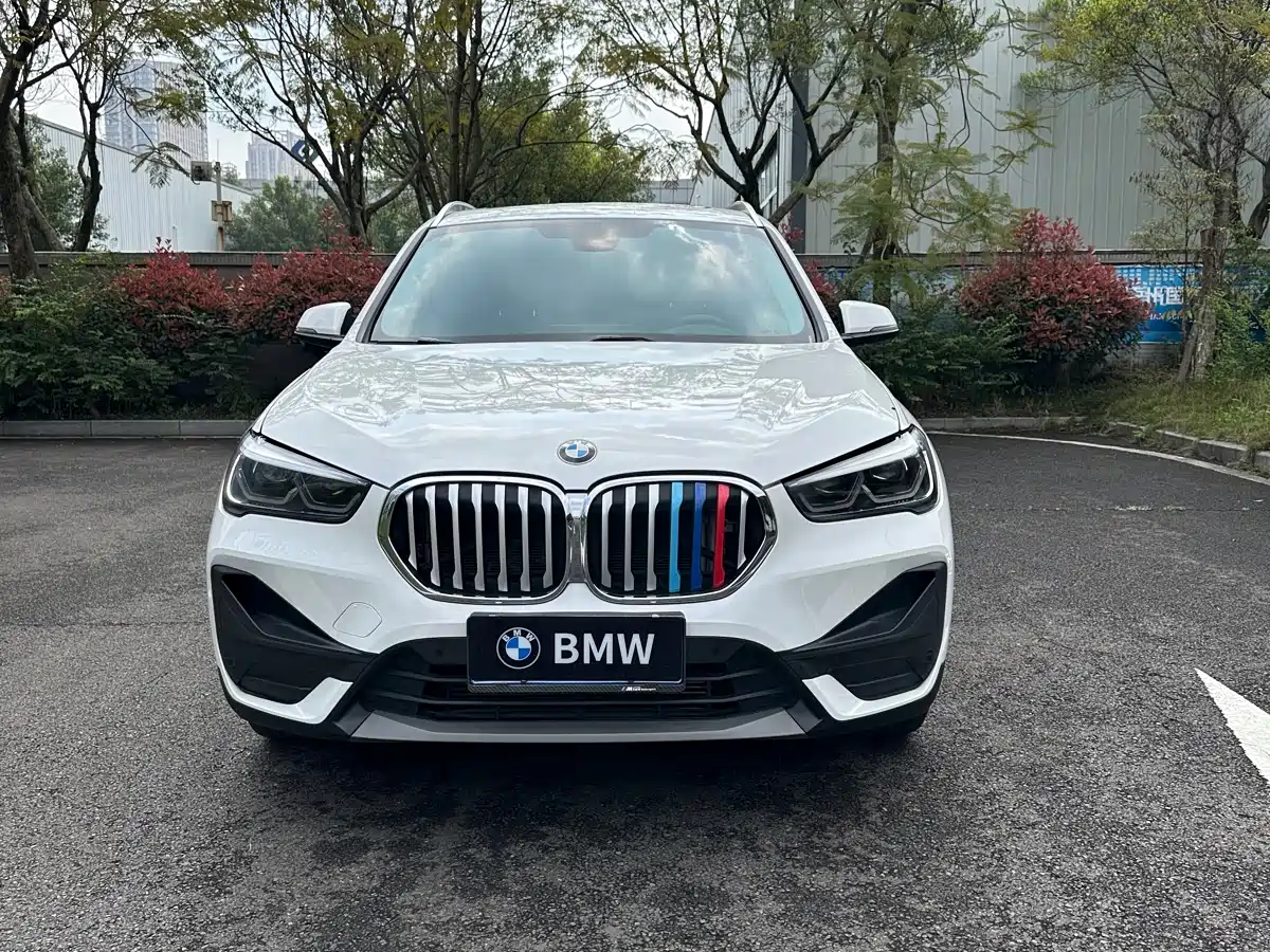 BMW X1 2020 sDrive25Li Leading Model фото 3