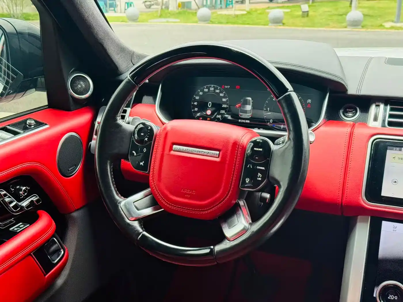 Land Rover Range Rover 2019 3.0 SC V6 Prestige Genesis Extended Edition фото 13