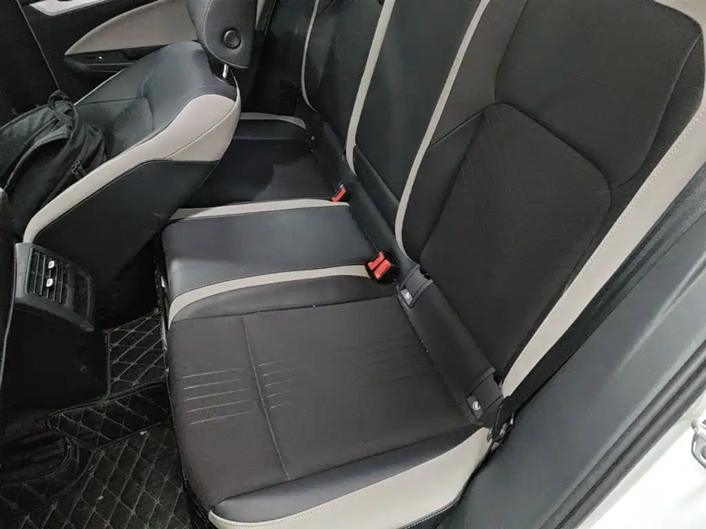 Volkswagen Golf 2021 280TSI DSG Pro фото 17