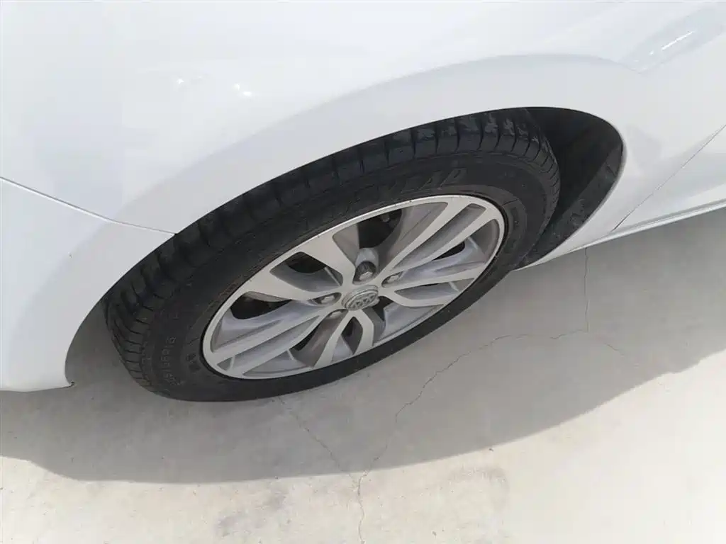 Buick Excelle 2019 18T Auto Connected Elite China VI фото 23
