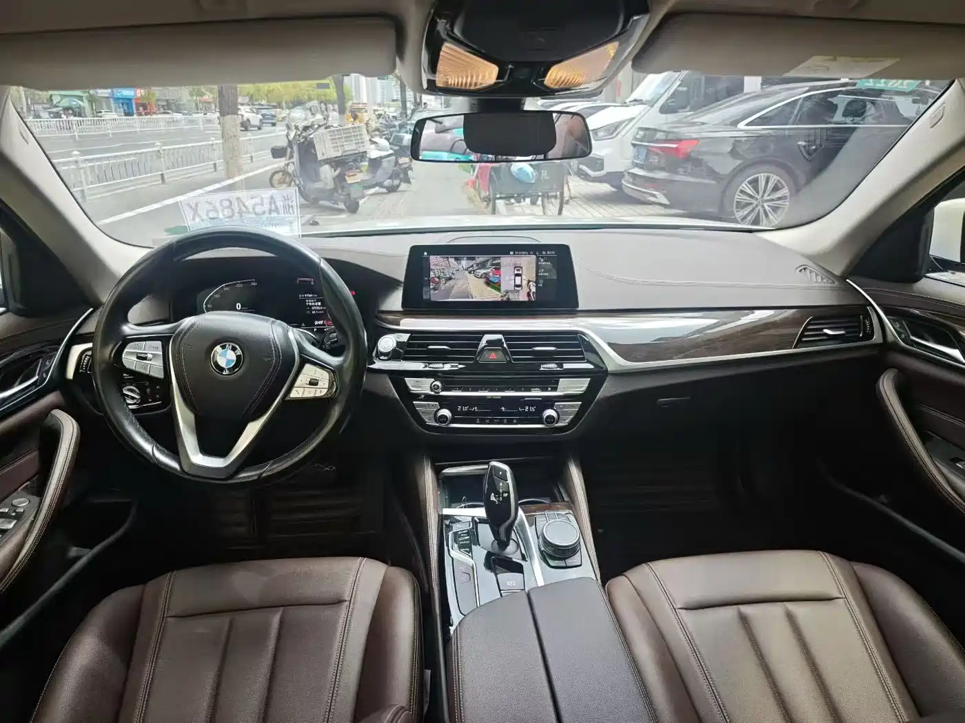 BMW 5 Series 2020 525Li Luxury Package фото 7