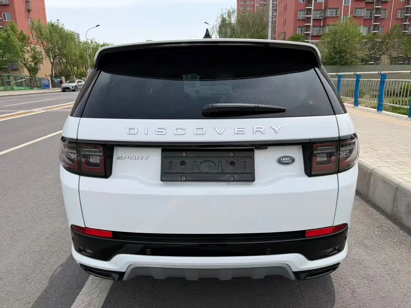 LAND ROVER DISCOVER SPORTS