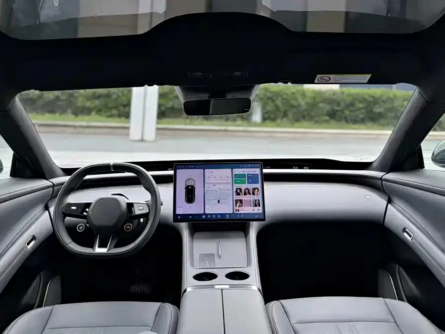 Xiaomi Auto Xiaomi YU7 2025 Extended Range AWD Pro фото 4