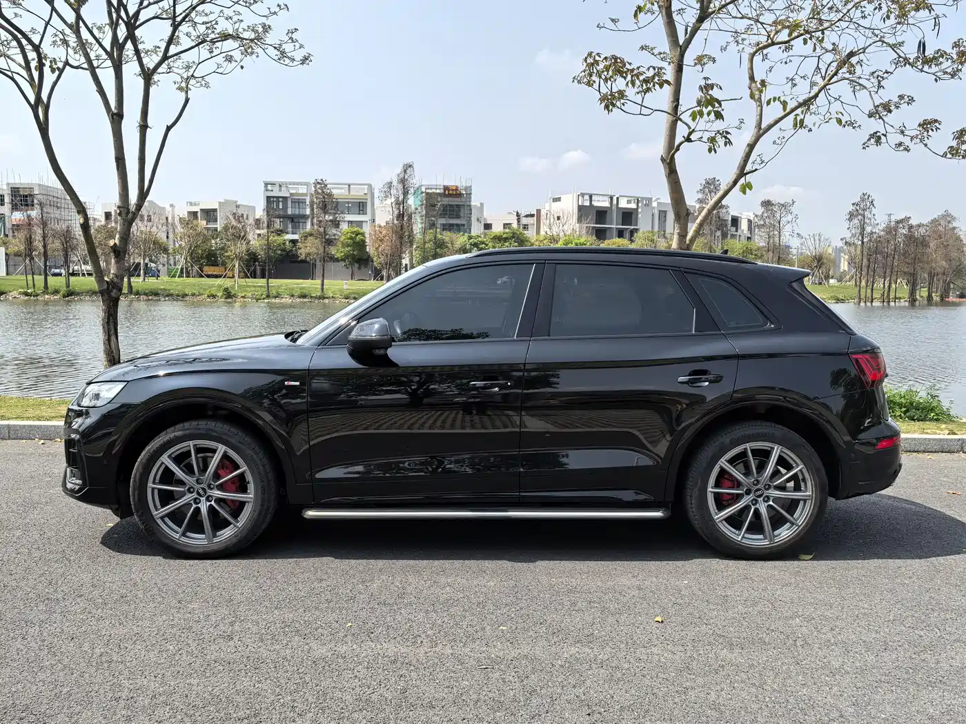 Audi Q5L 2022 Facelift 45T Premium Dynamic фото 3