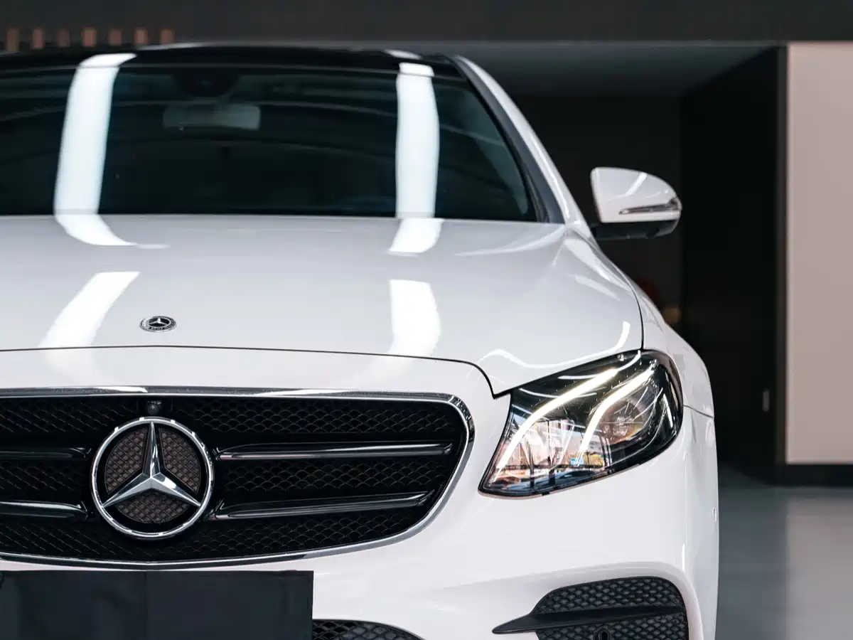 Mercedes-Benz E-Class 2017 E 300 L Sport Fashion фото 5