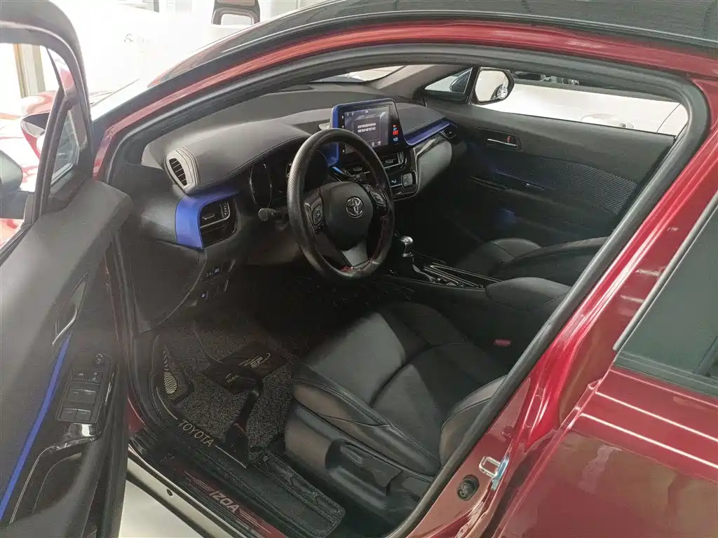 Toyota IZOA 2018 2.0L Speed Edition China VI фото 16