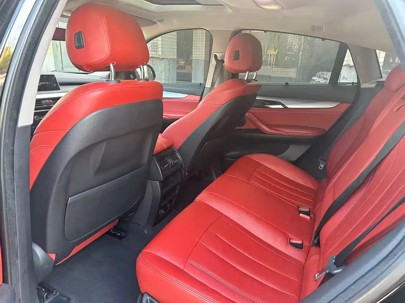 BMW X6 2018 xDrive35i M Sport Luxury Model фото 5