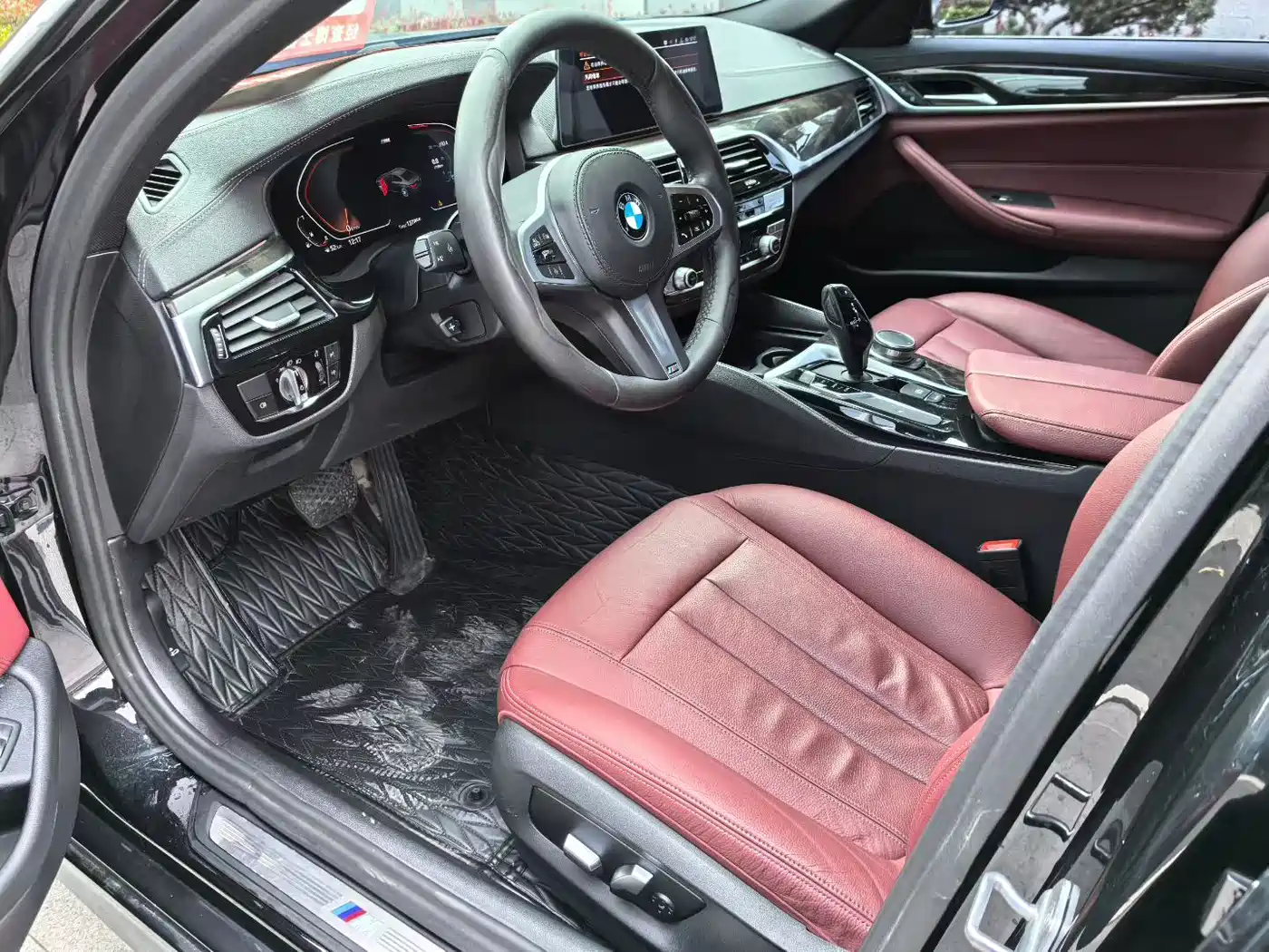 BMW 5 Series 2020 530Li Leading M Sport Package фото 4