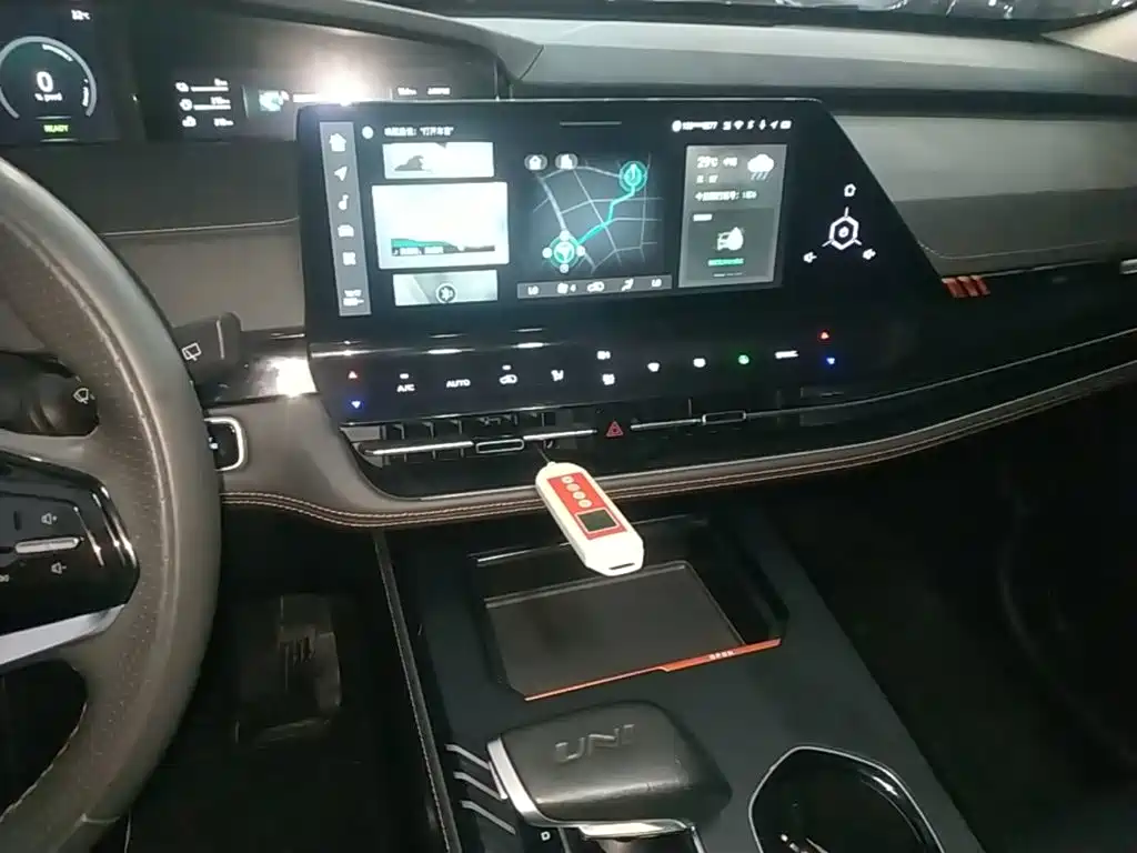 Changan UNI-K iDD 2022 2022 Blue Whale iDD 130km 1.5T Excellence