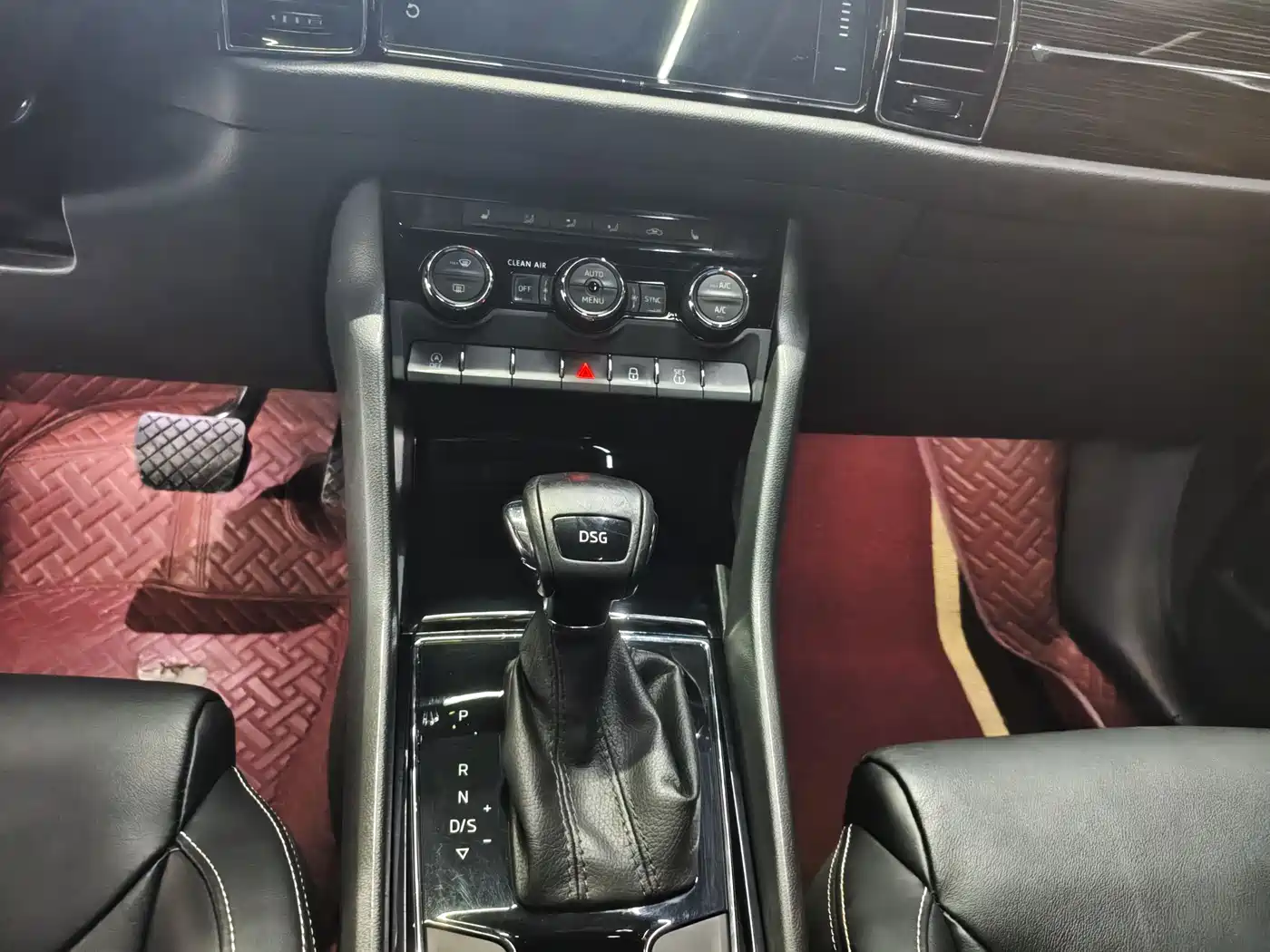 Škoda Kodiaq 2018 Facelift TSI330 5-seat 2WD Premium Luxury Edition фото 13