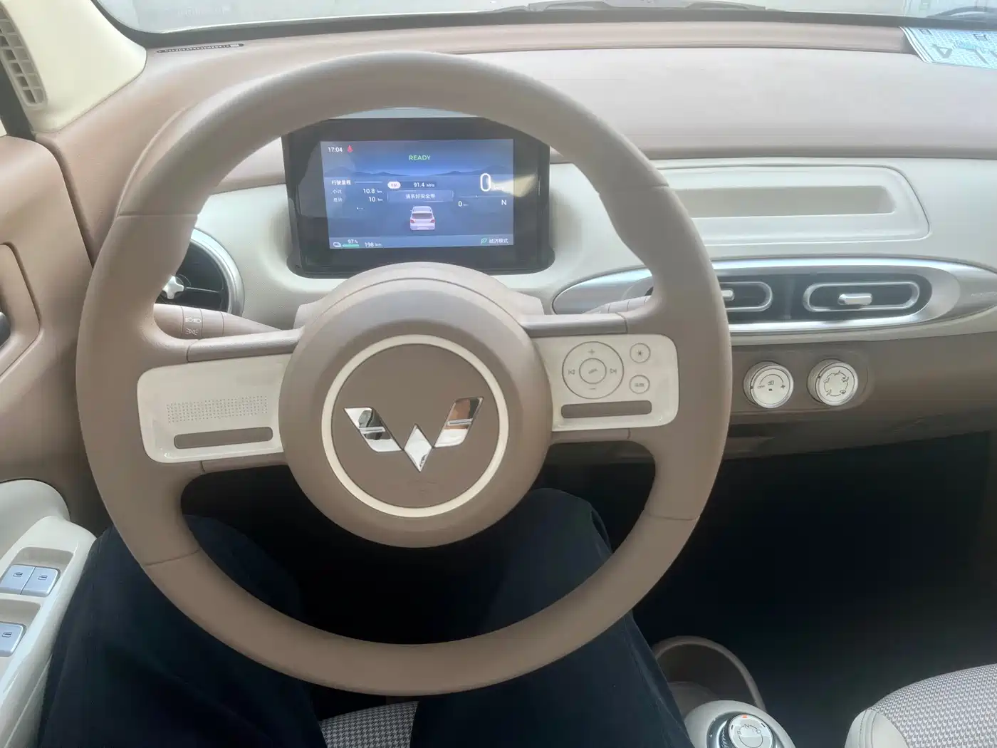WULING AUTOMOBILE HONGGUANG MINIEV