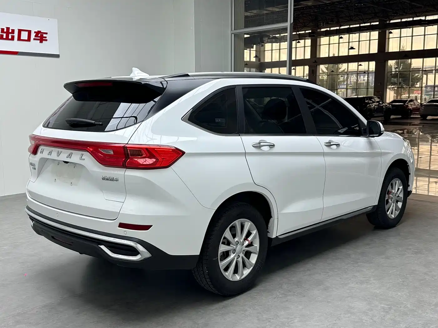 Haval M6 2021 PLUS 1.5T DCT Luxury Smart Connect фото 4