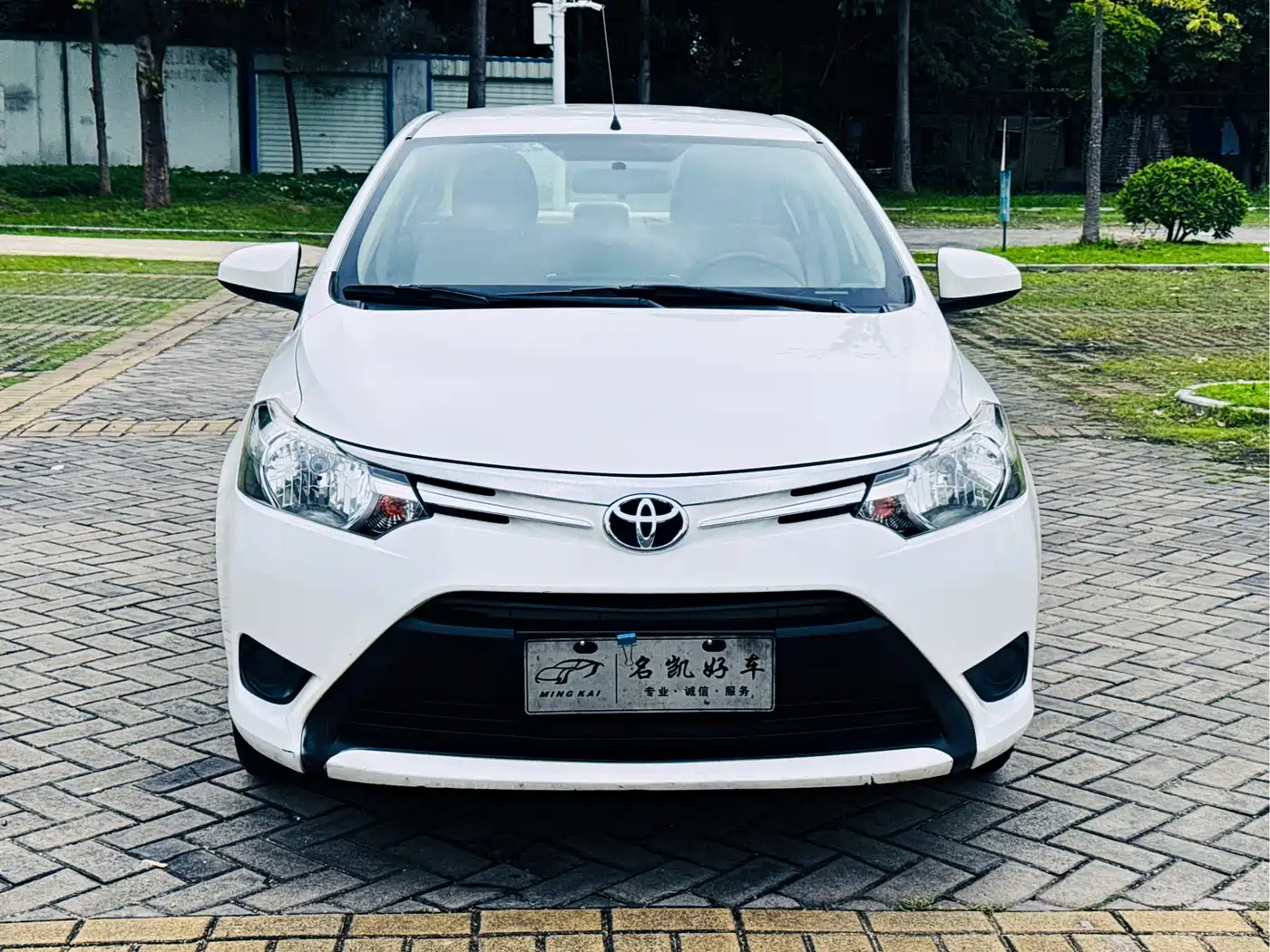 Toyota Vios 2016 1.5L Automatic Zhi Zhen Xing Yao Edition фото 2