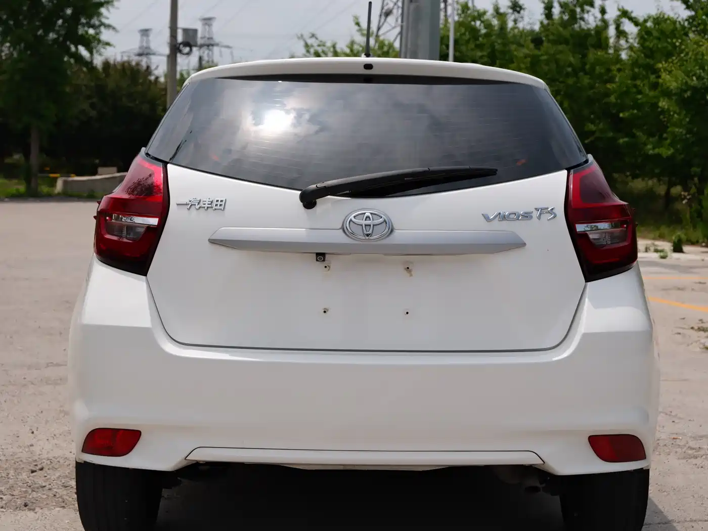 Toyota Vios FS 2021 1.5L CVT Fengchi Edition фото 5