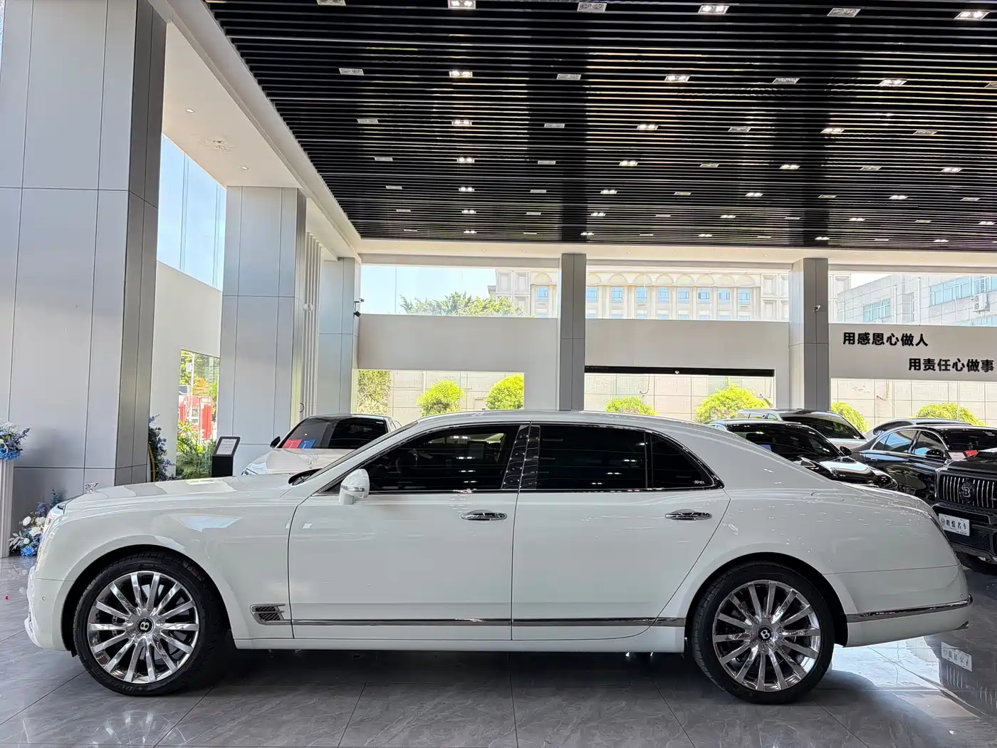 Bentley Mulsanne 2018 2017 6.8T Long Wheelbase