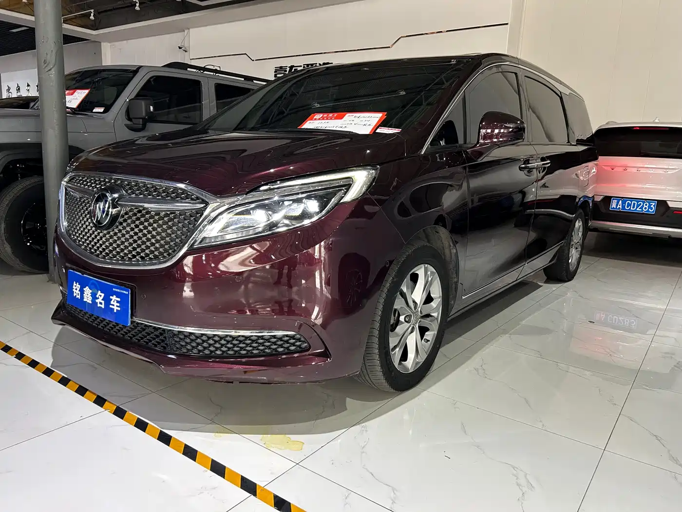 Buick GL8 2017 28T Avenir China V