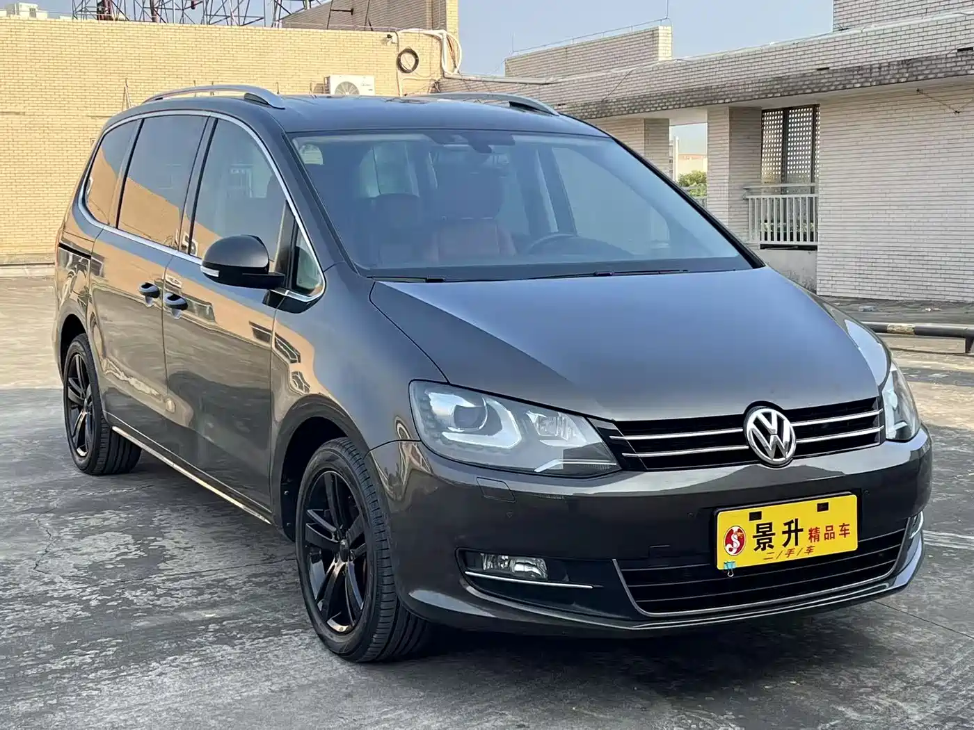 Volkswagen Sharan 2014 2.0TSI Comfort фото 3