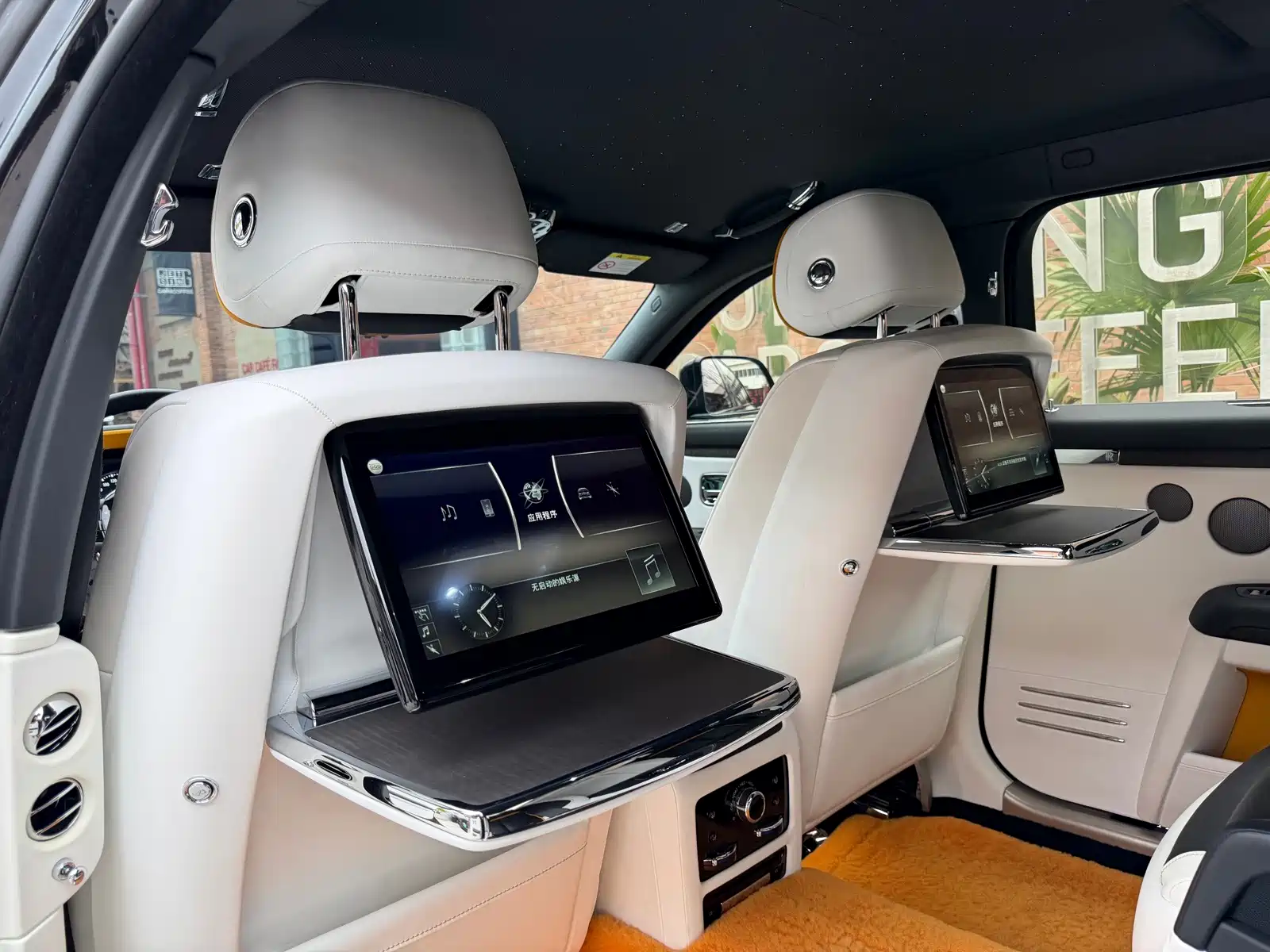 Фото 9 - Rolls-Royce Ghost