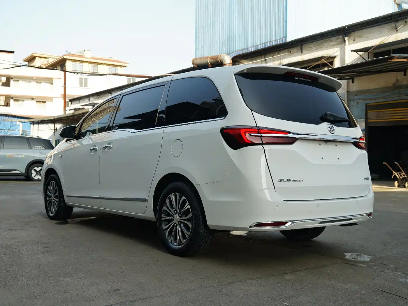 Buick GL8 2022 Land Business Class 652T Luxury фото 9