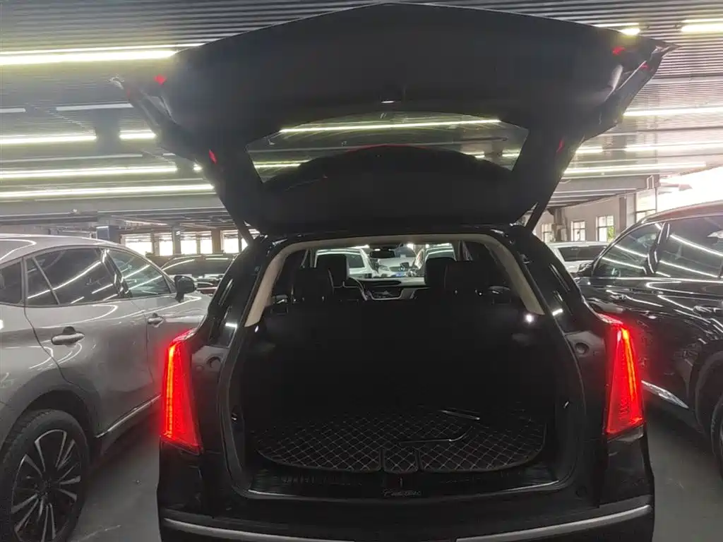 Cadillac XT5 2018 28T 4WD Luxury фото 19