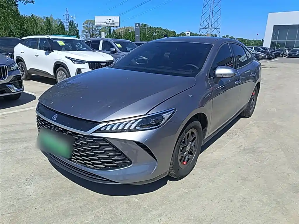 BYD Qin PLUS 2025 DM-i Smart Drive 55KM Leader фото 2