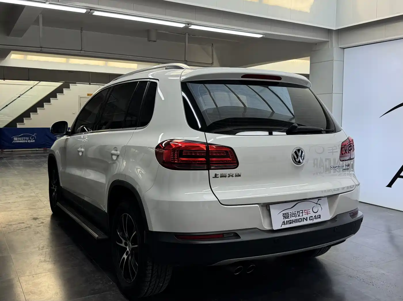 Volkswagen Tiguan 2015 1.8TSI Automatic 4WD Highline фото 5