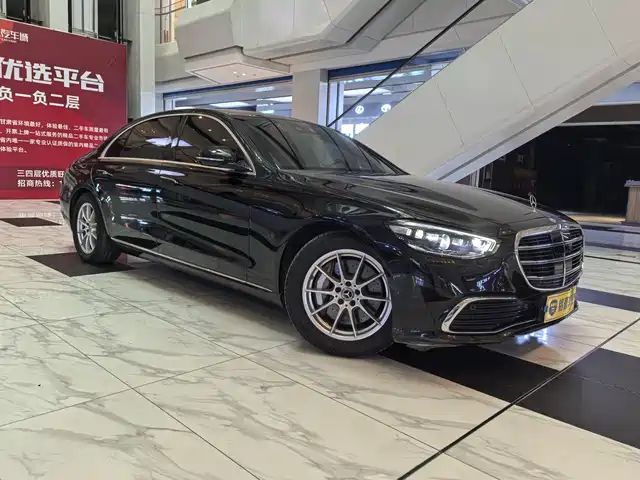 Mercedes-Benz S S 400 L, Бизнес