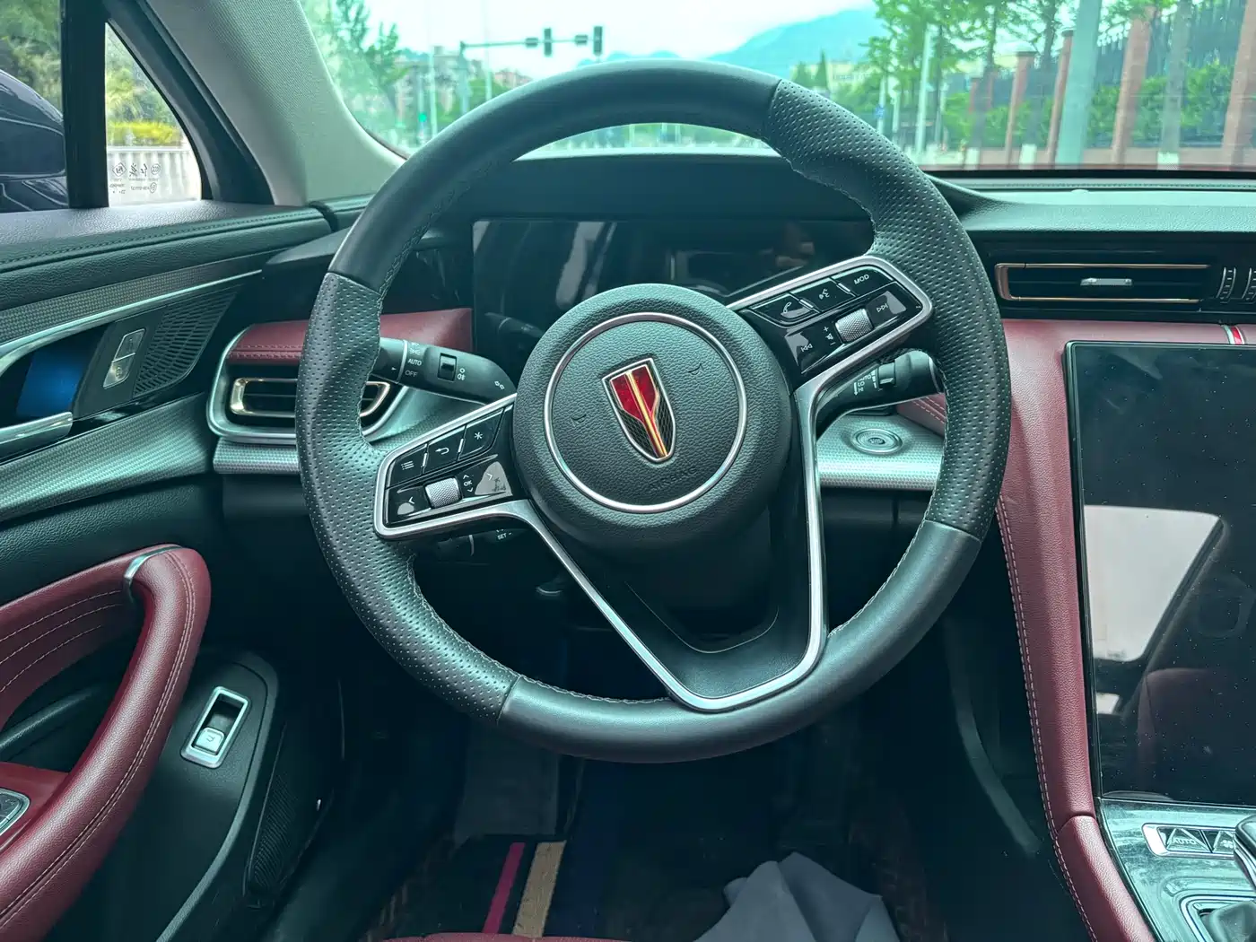 Hongqi H5 2024 1.5T DCT Smart Connect Flag Rhythm Edition фото 10