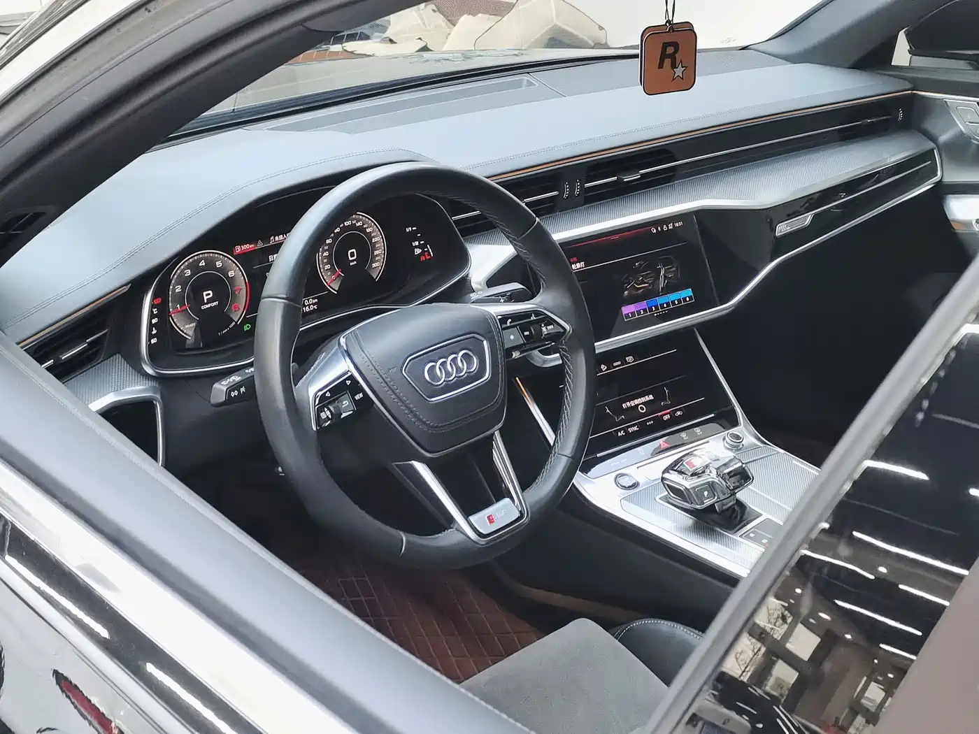Audi A6L 2023 45 TFSI Premium Selection Dynamic фото 10