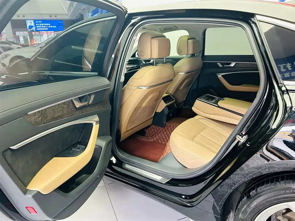 Audi A6L 2019 55 TFSI quattro Premium Elegance фото 23