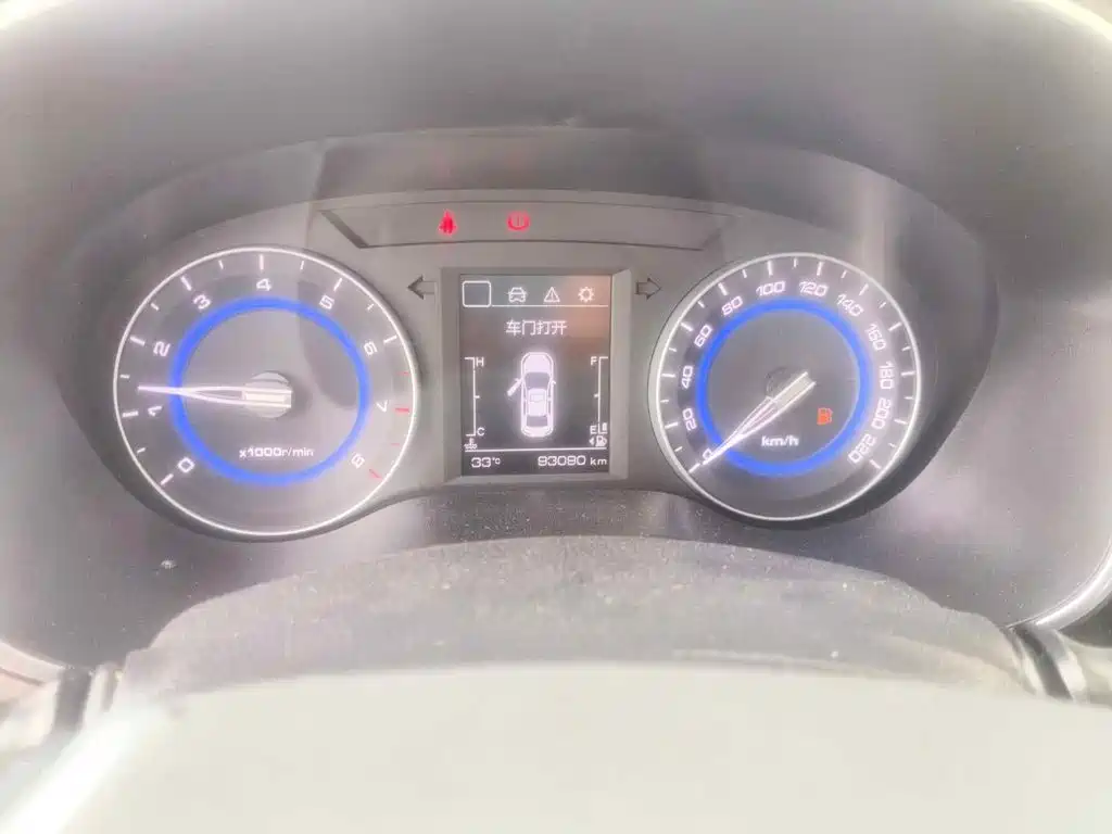 Photo 4 - Changan Eado DT