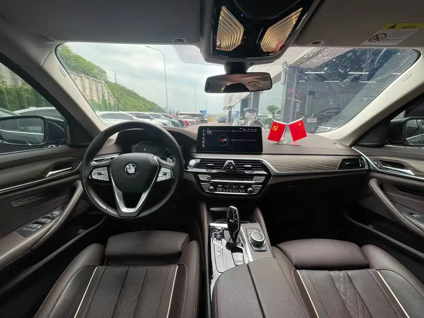 BMW 5 Series 2022 530Li Exclusive M Sport Package фото 9