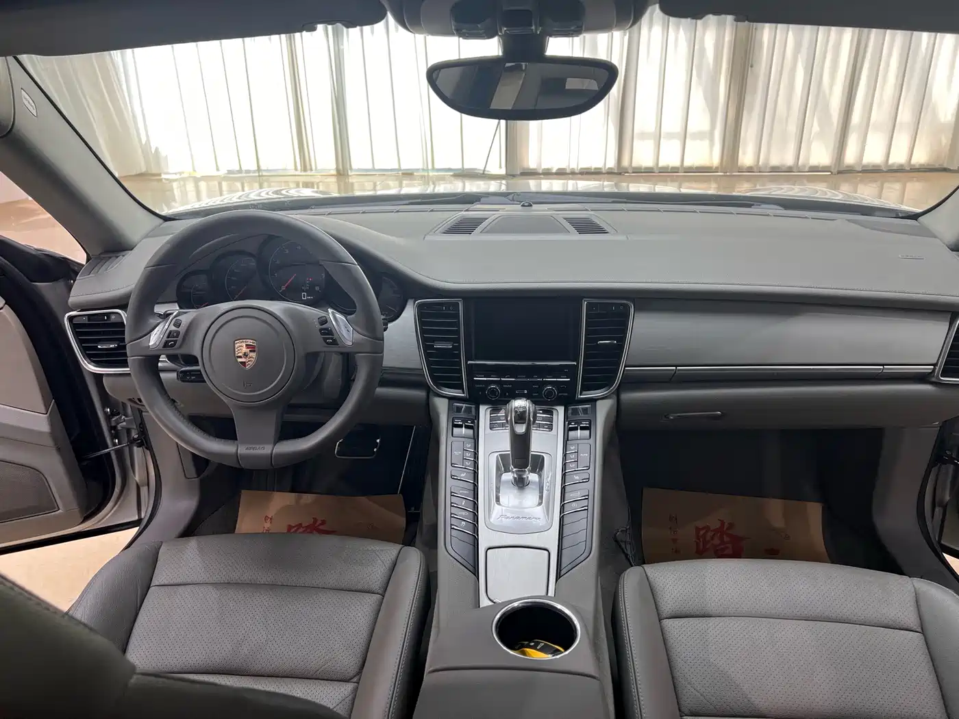 Porsche Panamera 2013 Panamera Platinum Edition 3.6L фото 13