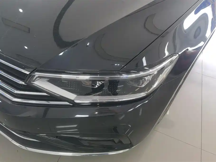 Volkswagen Magotan 2020 330TSI DSG Leading фото 5