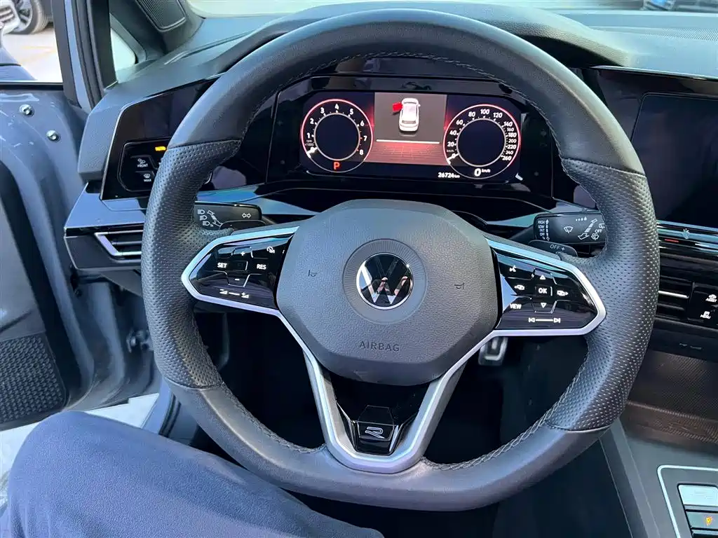 Volkswagen Golf 2023 Facelift 280TSI DSG R-Line Lite фото 12