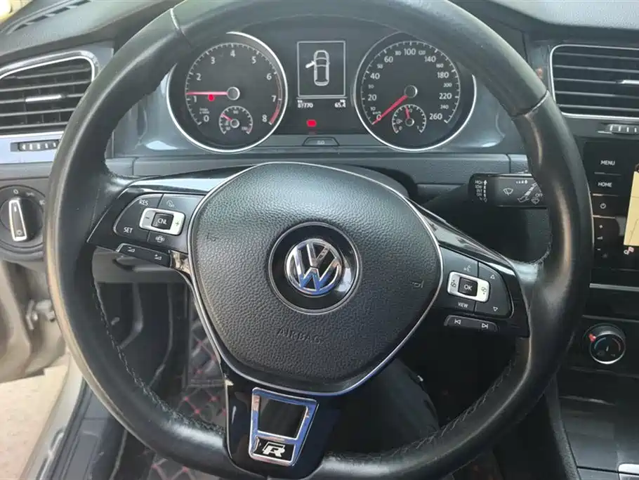 Volkswagen Golf 2020 280TSI DSG Comfort фото 15