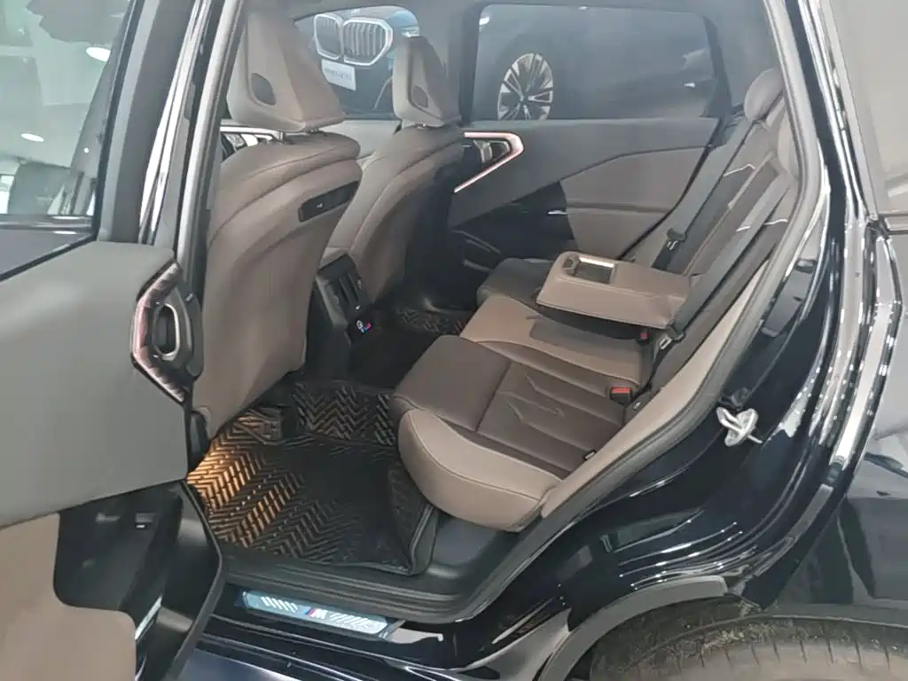 BMW X3 2026 2025 xDrive30L Premium M Sport Package