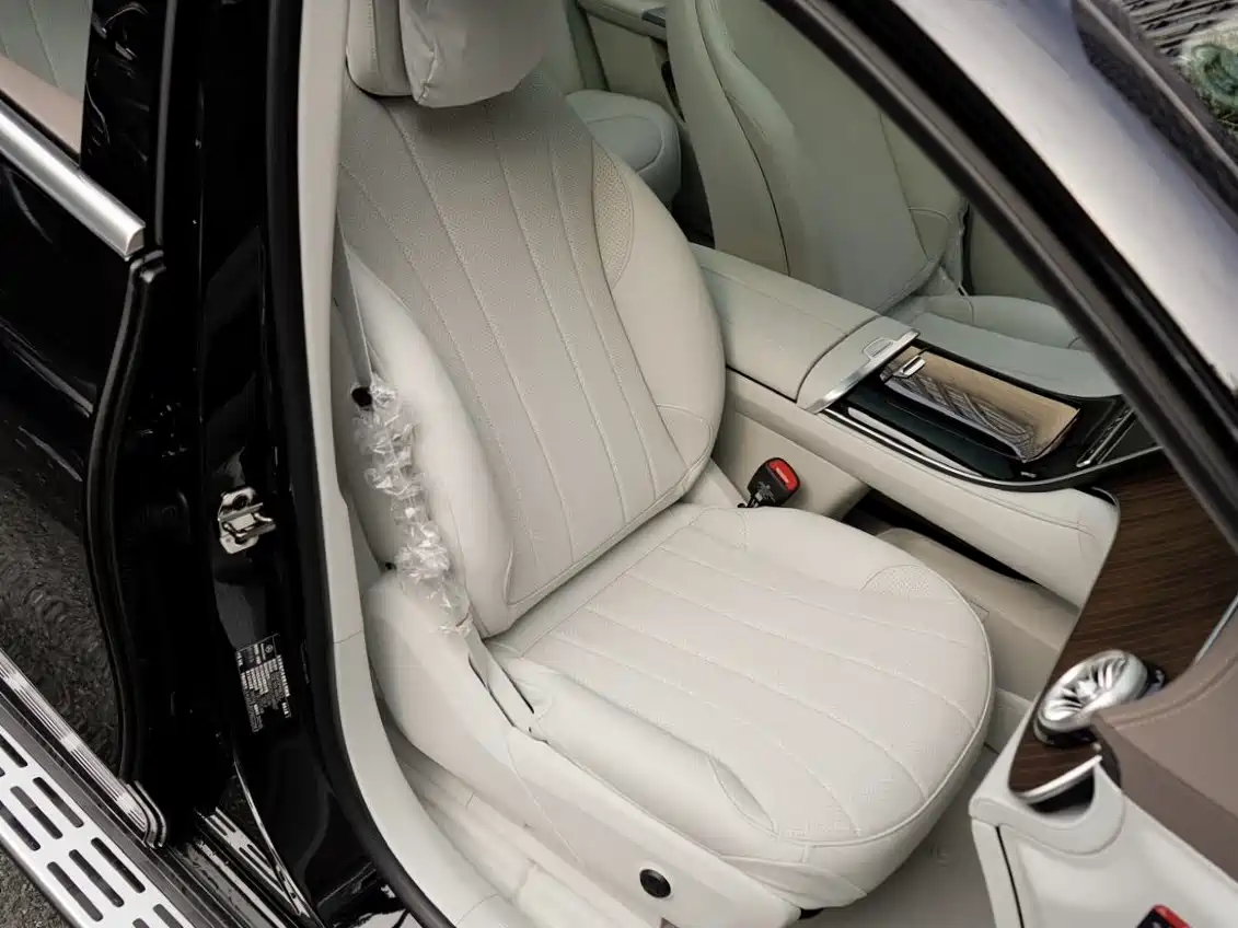 Mercedes-Benz EQE SUV 2024 500 4MATIC Pioneer Edition фото 10