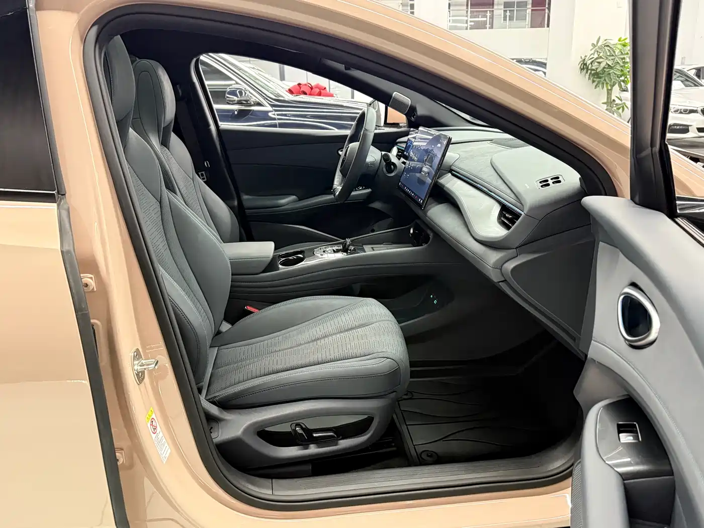 BYD Seal 06GT 2025 Smart Drive Edition 605 Heat Wave фото 30