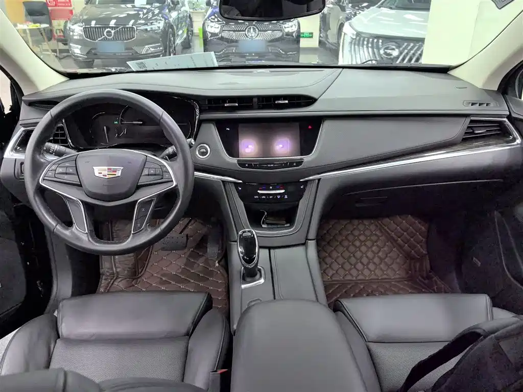 Cadillac XT5 2016 28T AWD Luxury Model фото 6
