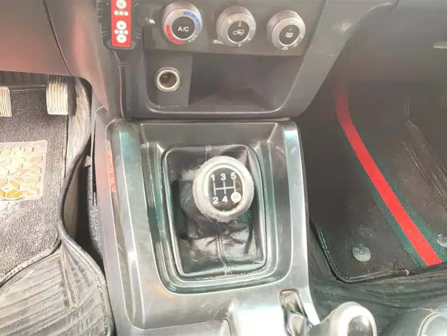 BAIC ORV Beijing Offroad BJ40 2016 Model 40L 2.0T Manual 4WD Premium фото 16