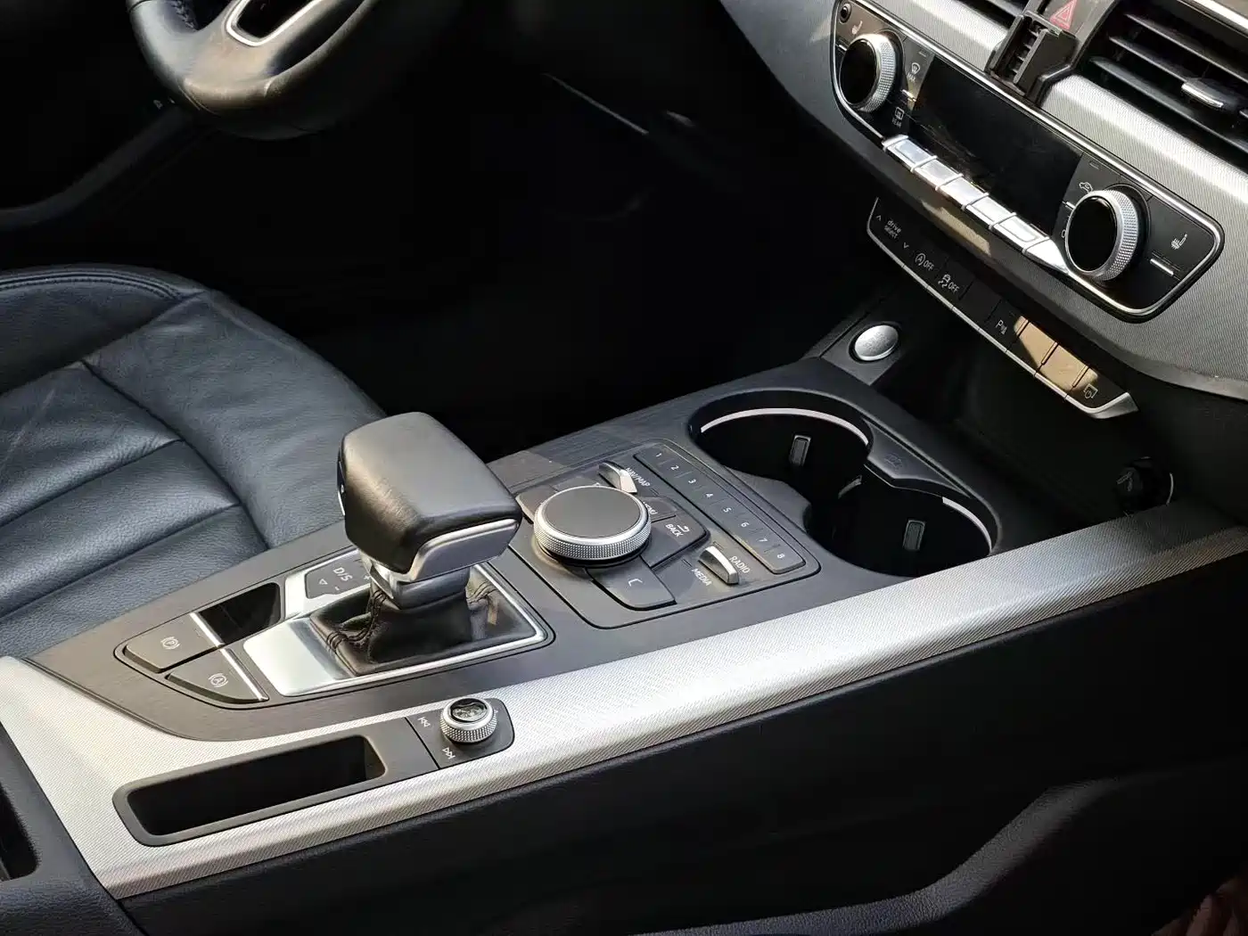 Audi A5 (Import) 2017 Sportback 40 TFSI Fashion фото 10