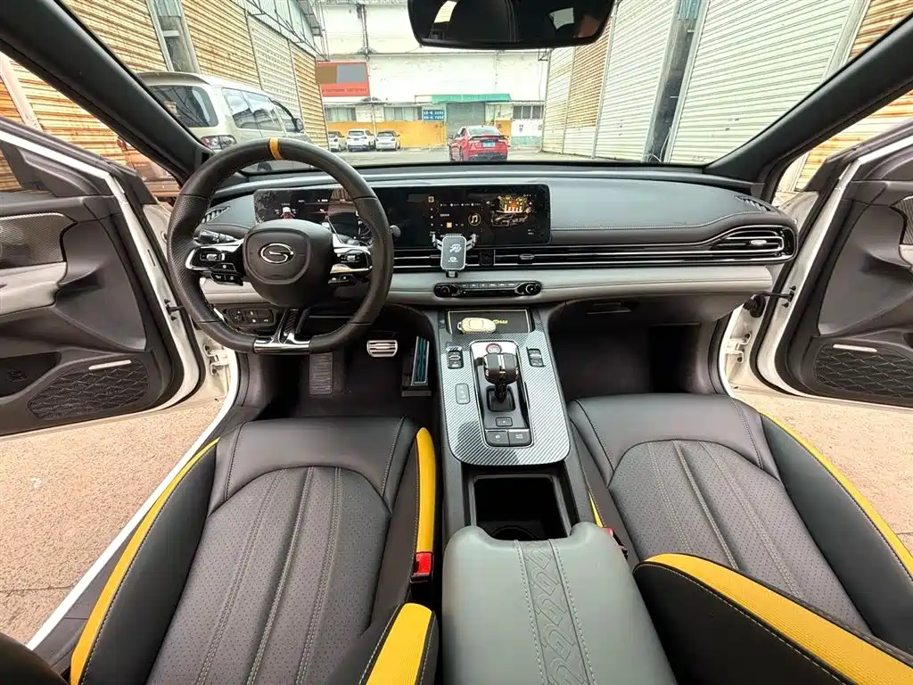 GAC Trumpchi Trumpchi Emkoo 2023 270T DCT J16 Edition фото 4