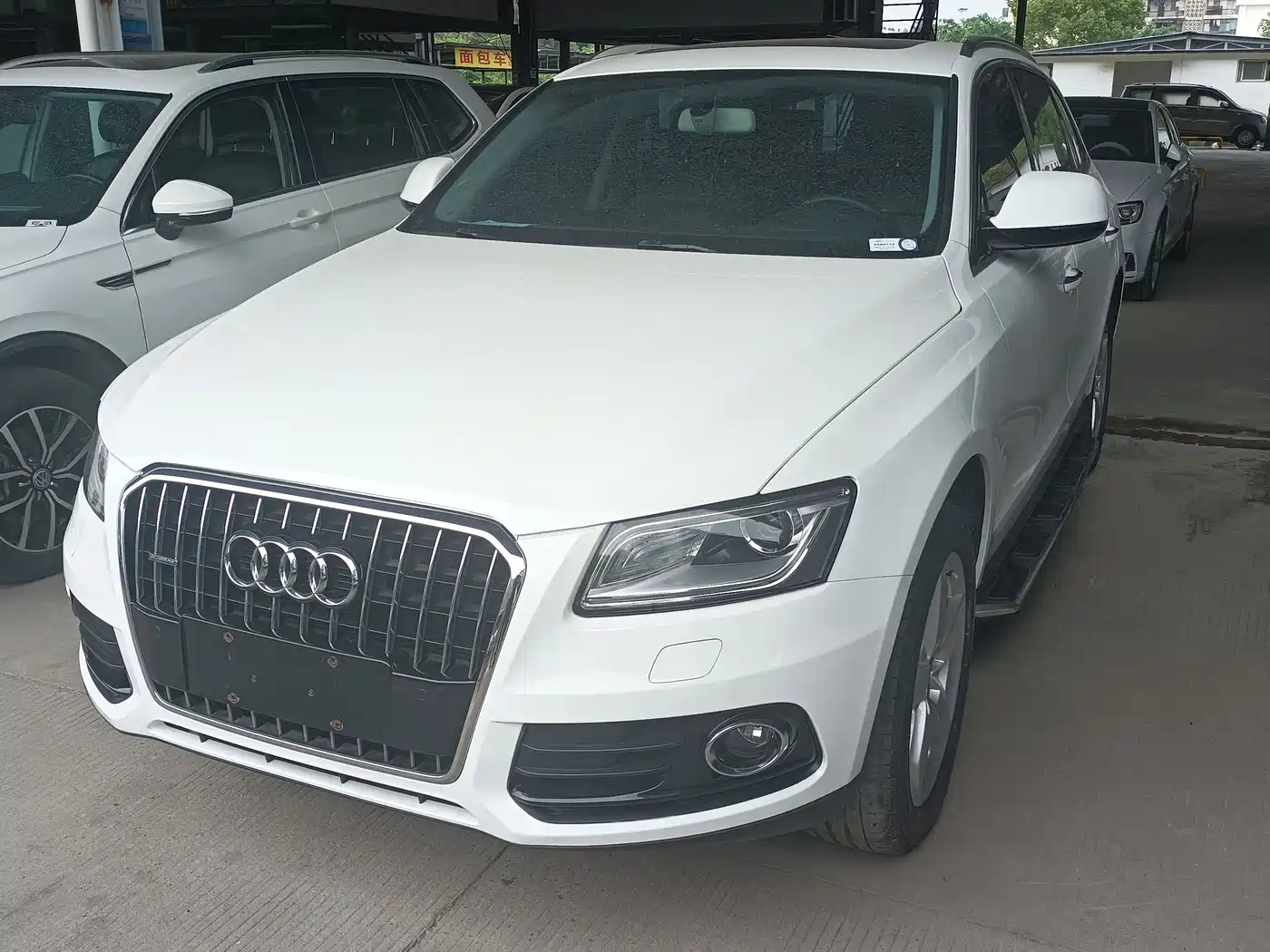 AUDI Q5